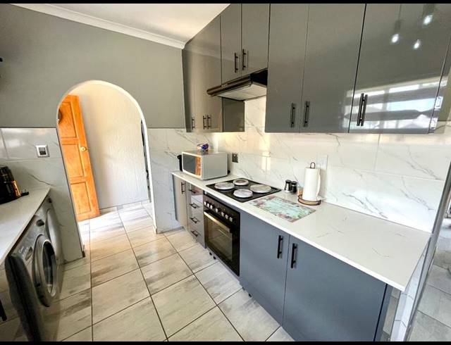 3 BEDROOM HOUSE FOR SALE IN DAN PIENAARVILLE